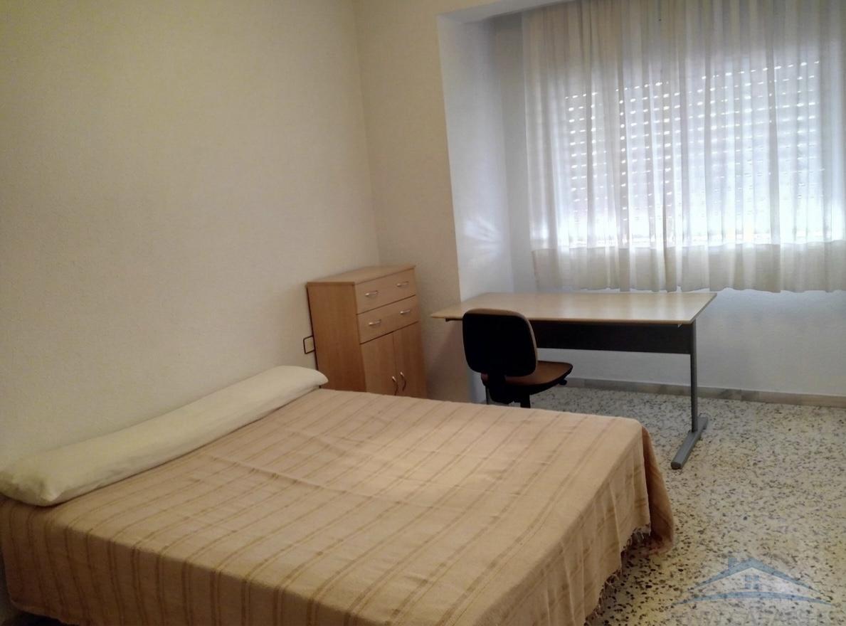 Venta de piso en Almería