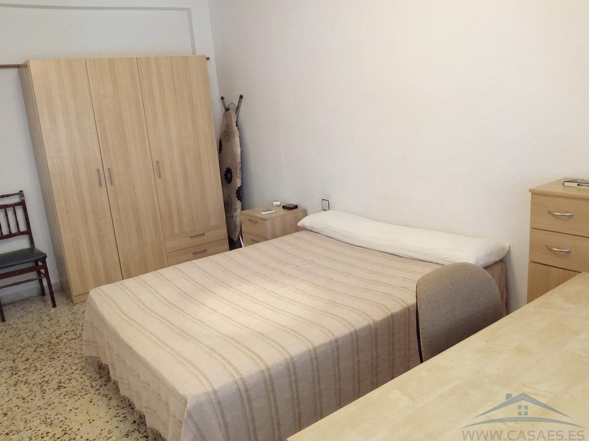 Venta de piso en Almería