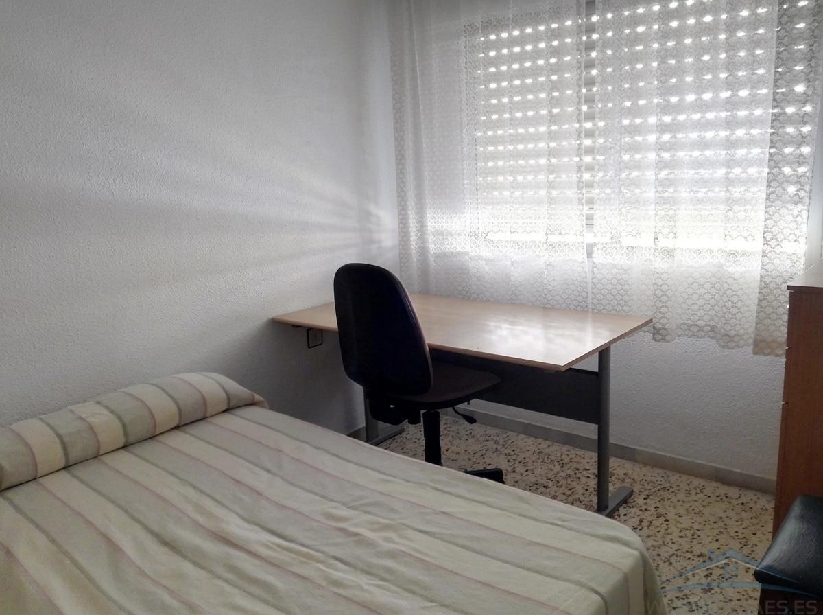 Venta de piso en Almería