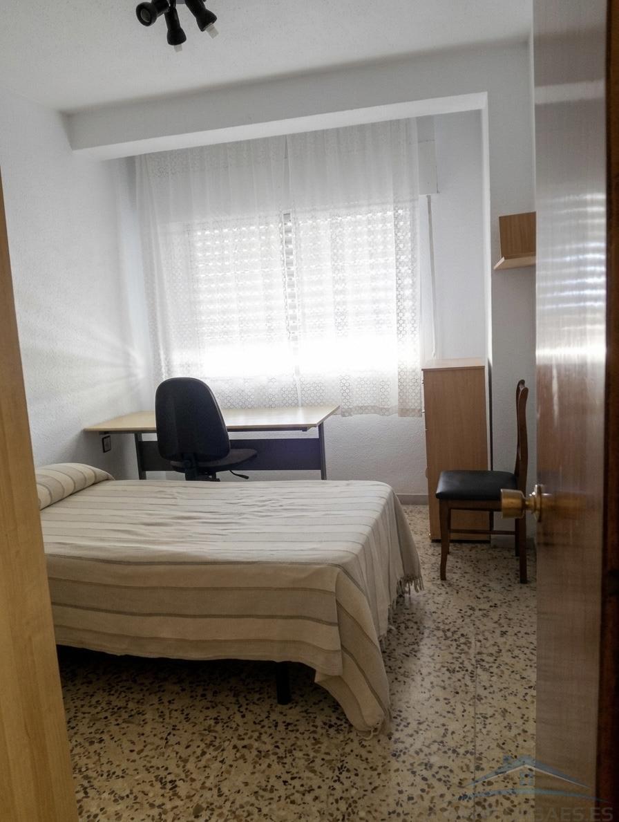 Venta de piso en Almería