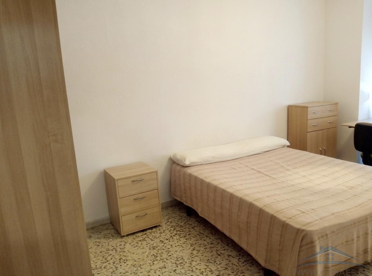 Venta de piso en Almería