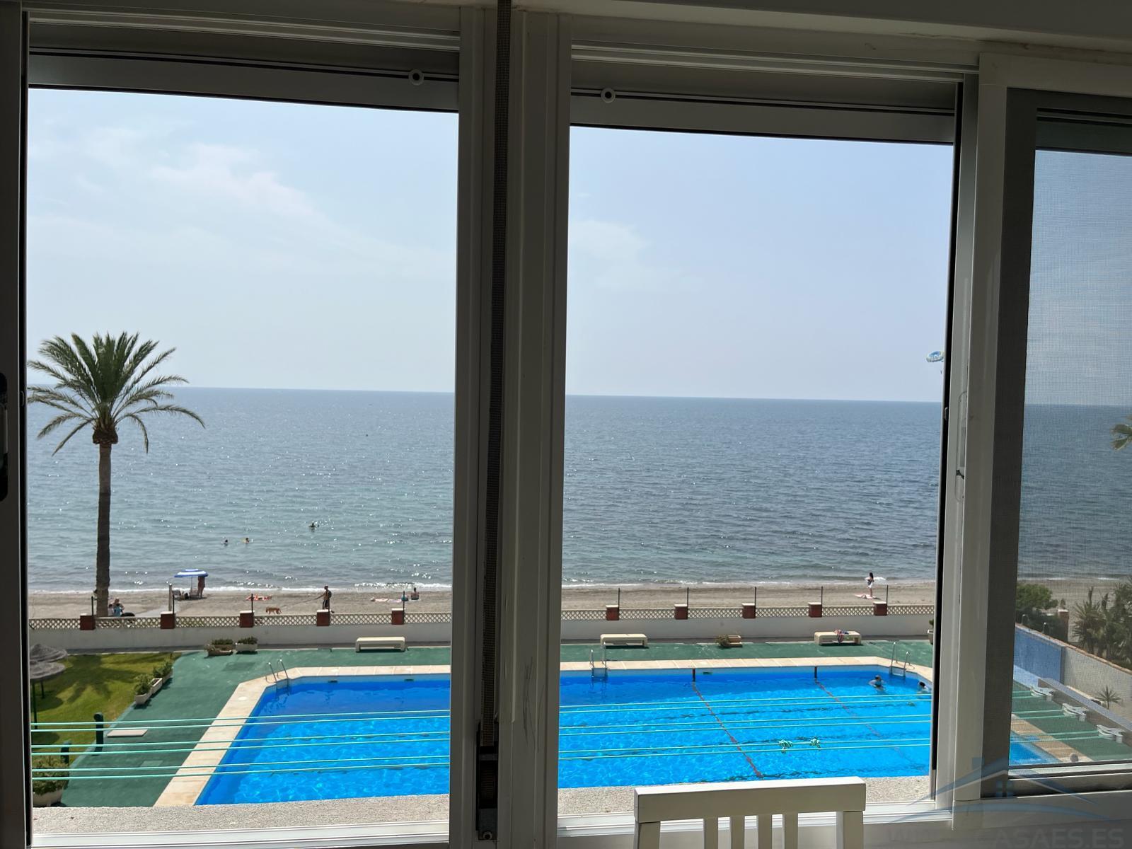 Alquiler de piso en Roquetas de Mar