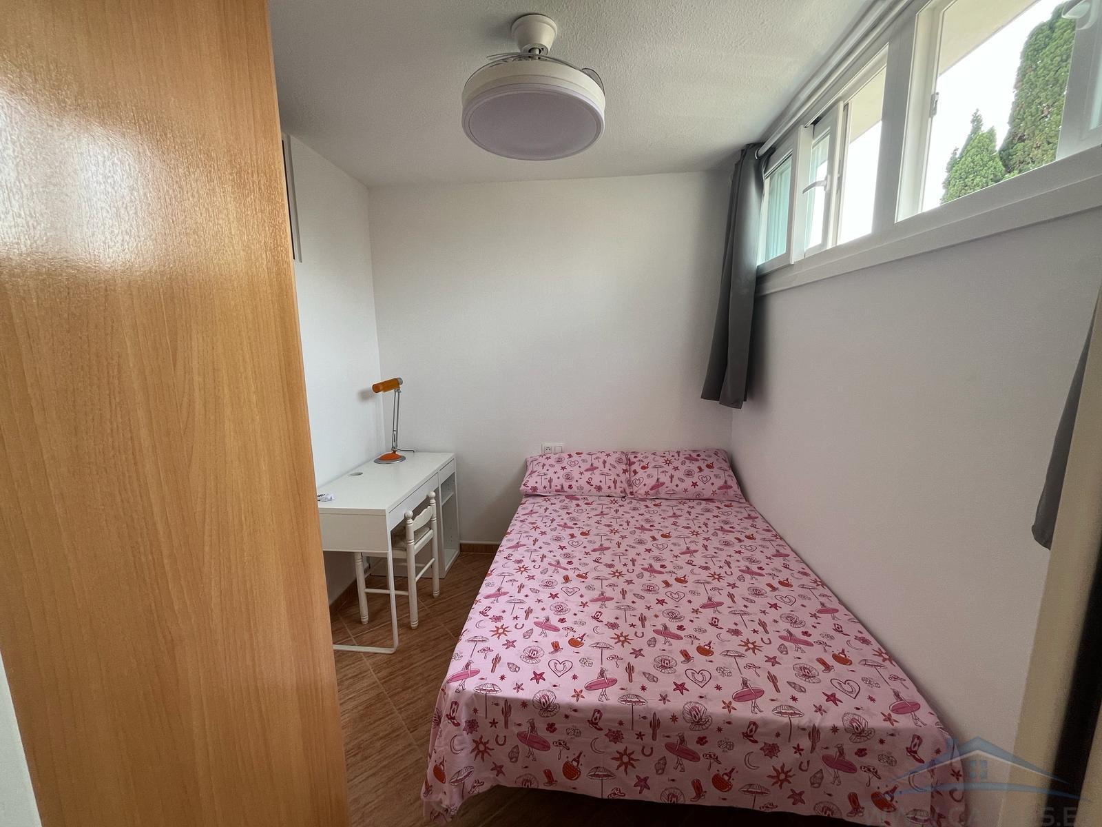 Alquiler de piso en Roquetas de Mar