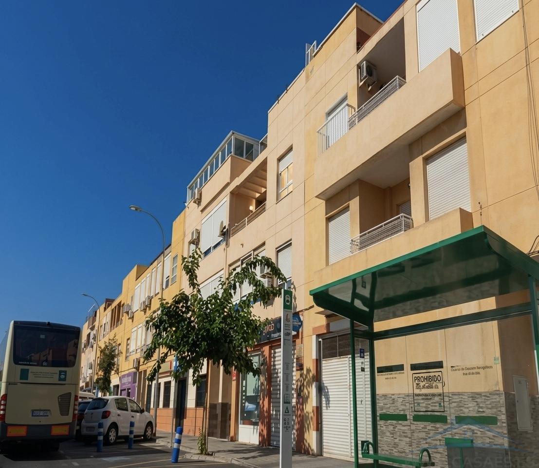 Venta de Ático en Huércal de Almería
