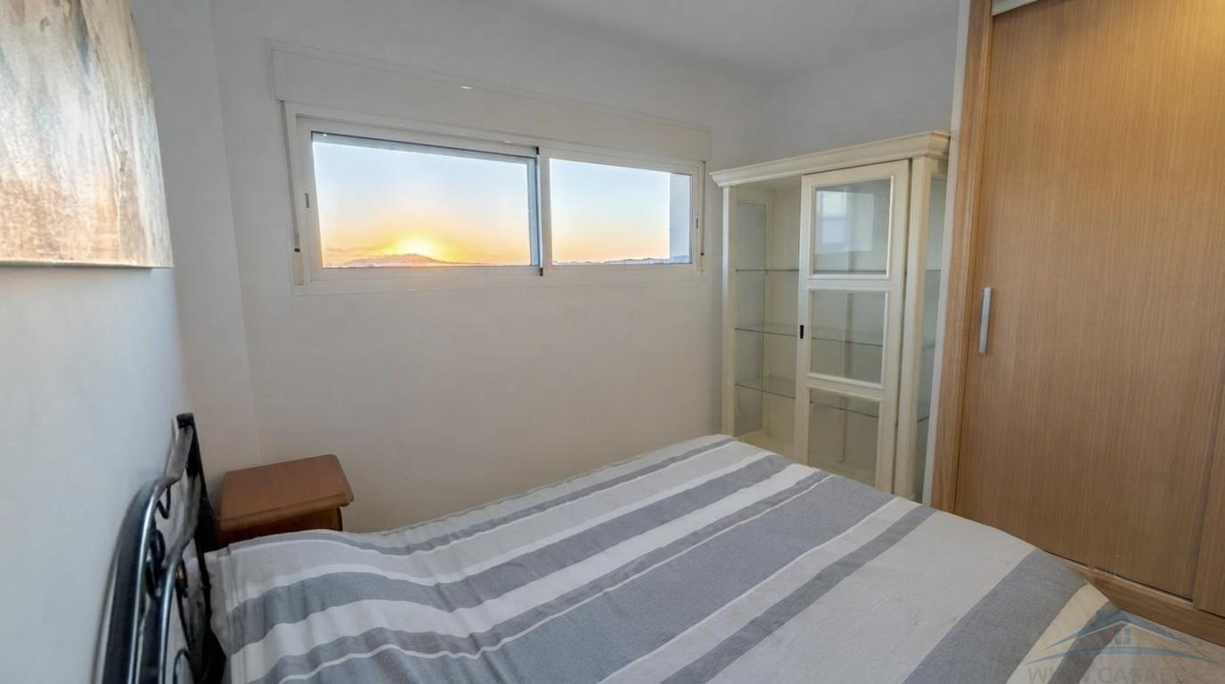 Venta de piso en Roquetas de Mar