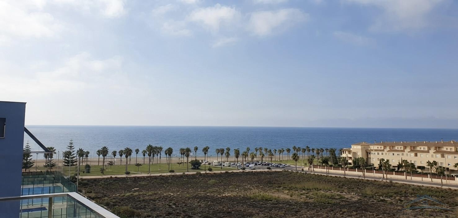 Venta de piso en Roquetas de Mar