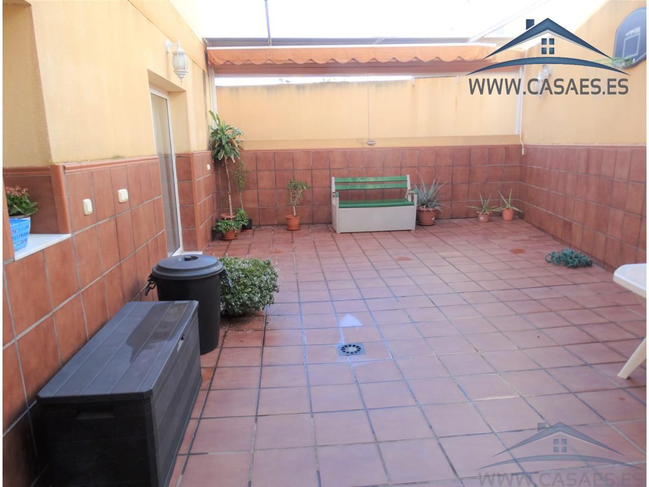 For sale of house in Almería