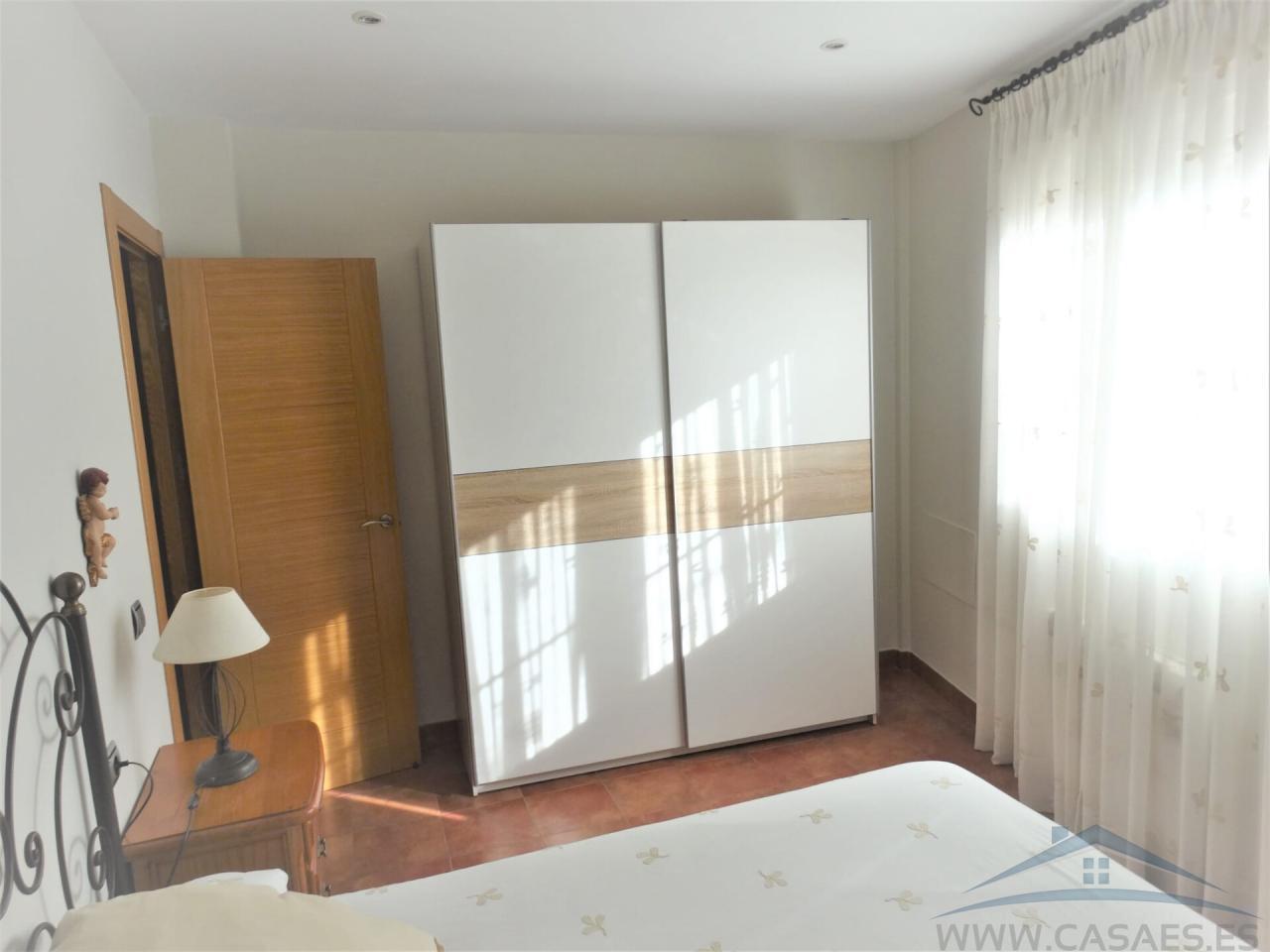 For sale of house in Almería