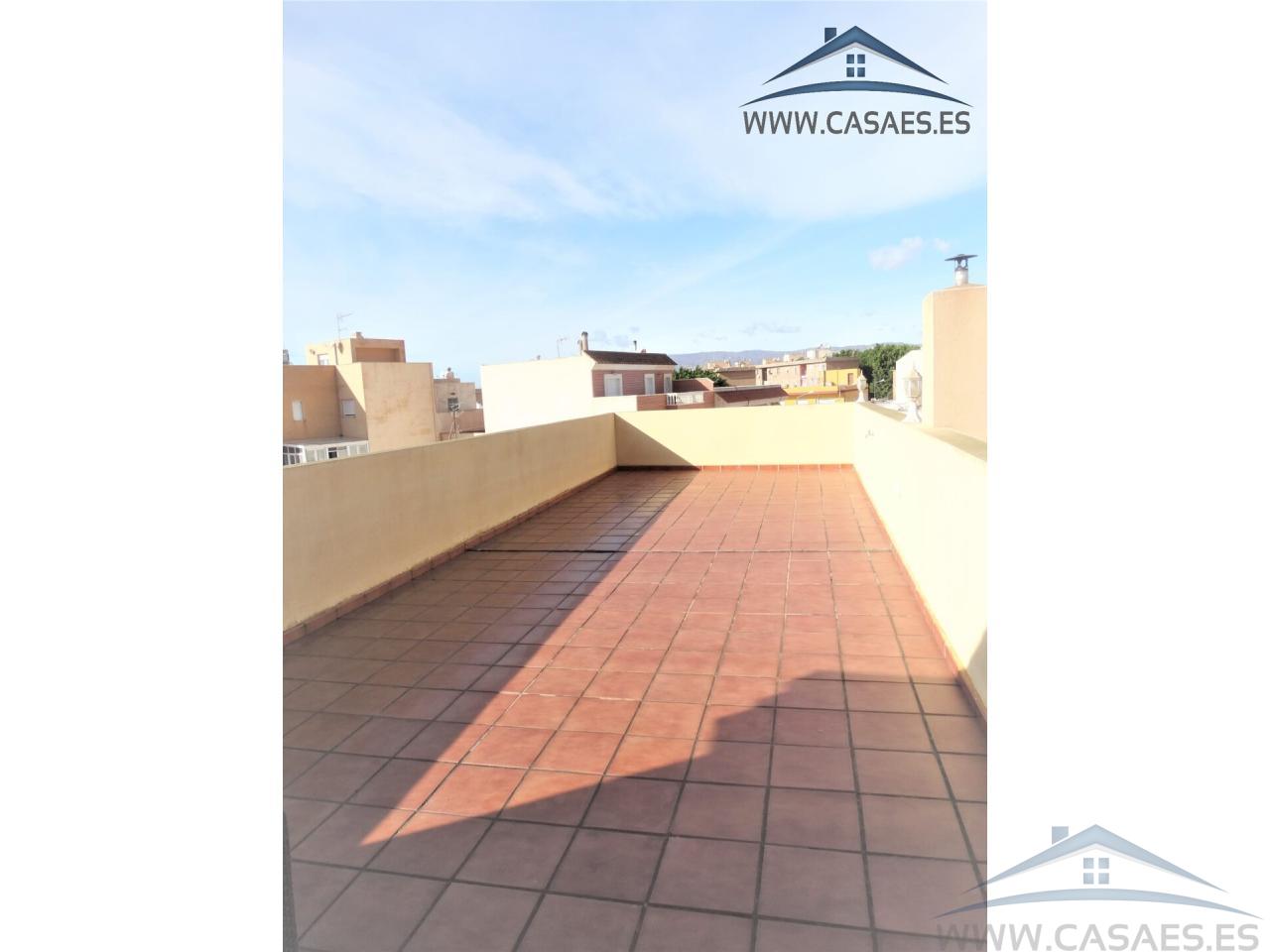 For sale of house in Almería