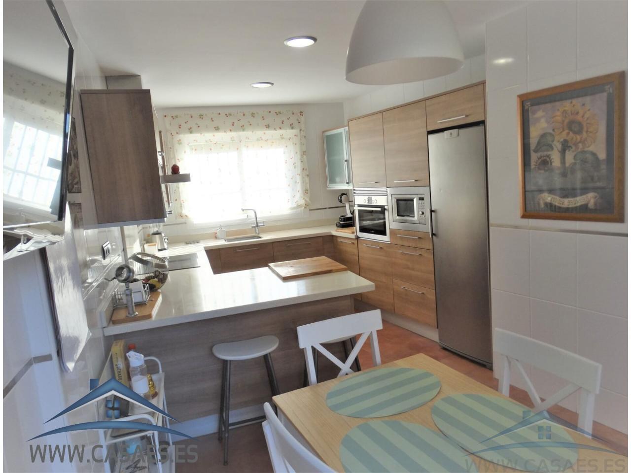 For sale of house in Almería