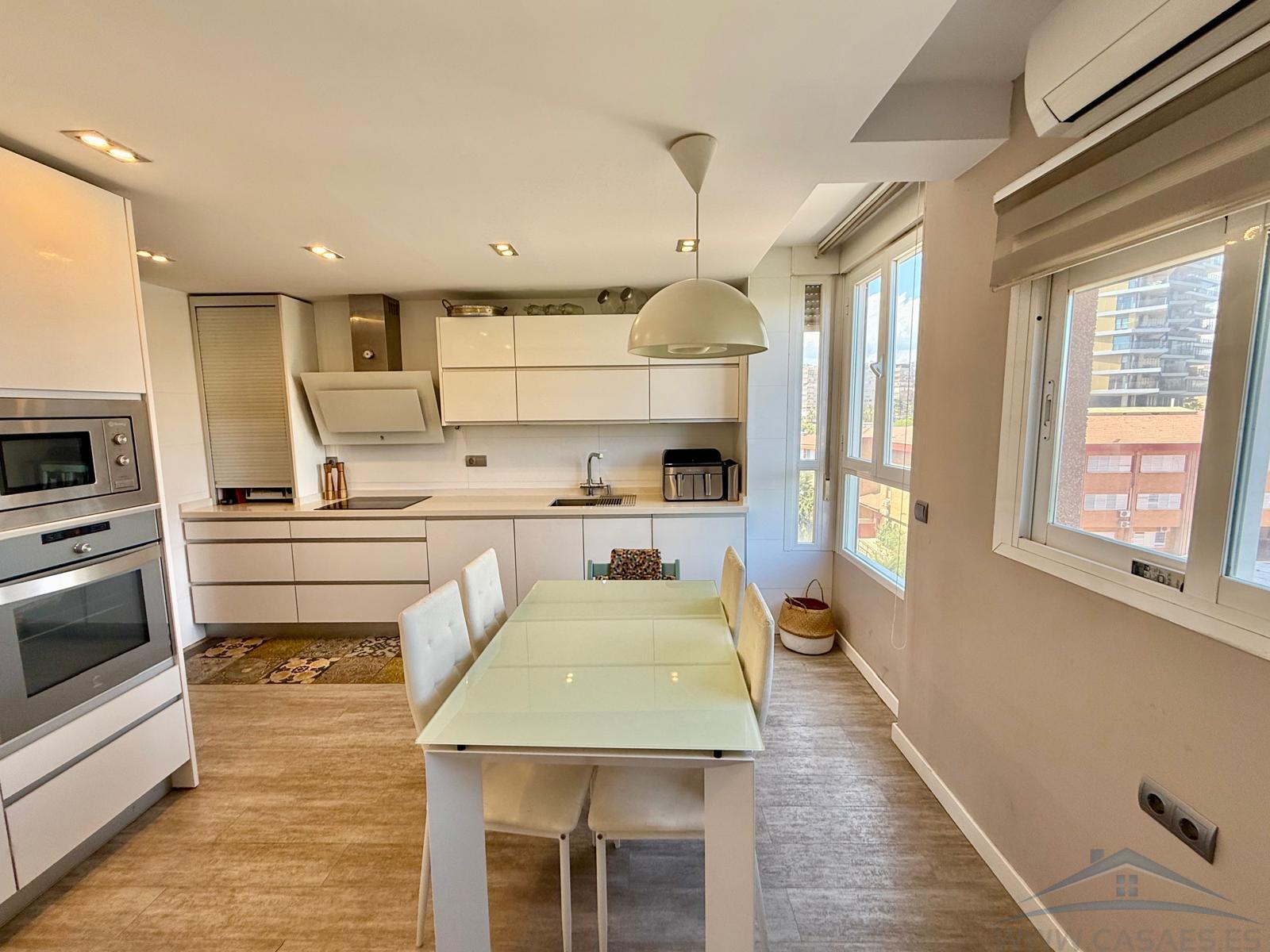 Venta de piso en Almería