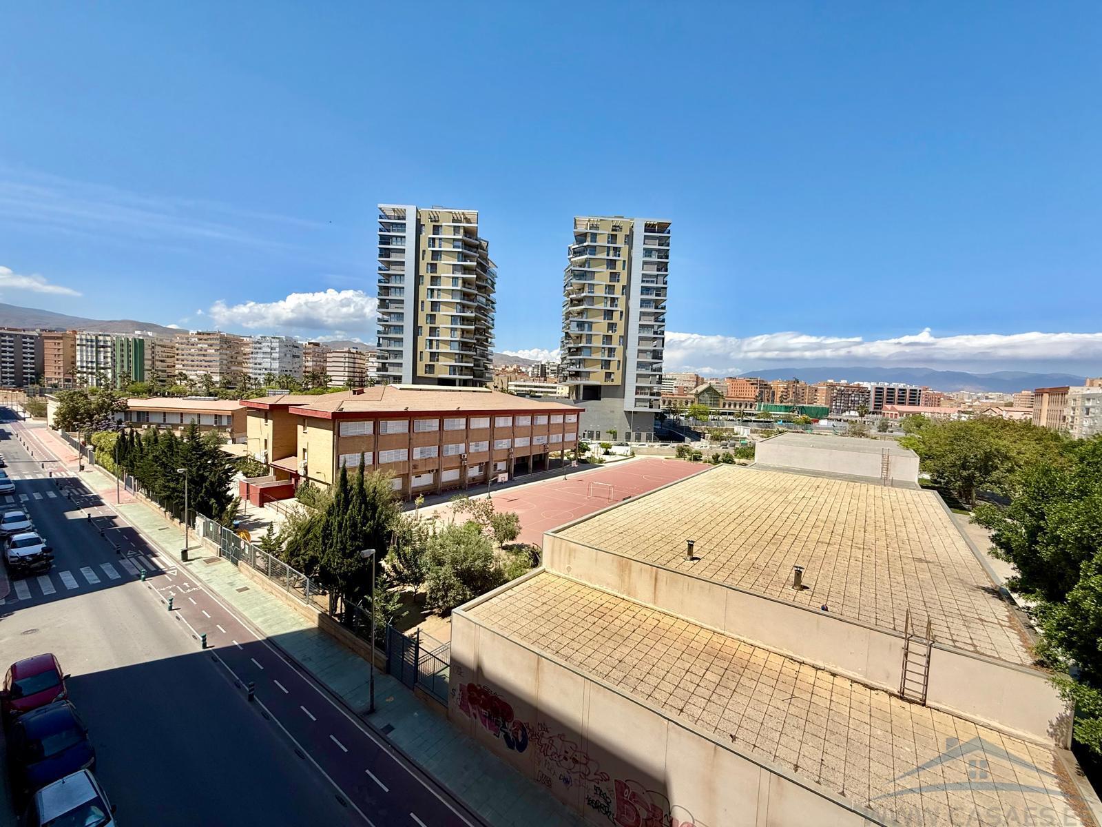 Venta de piso en Almería