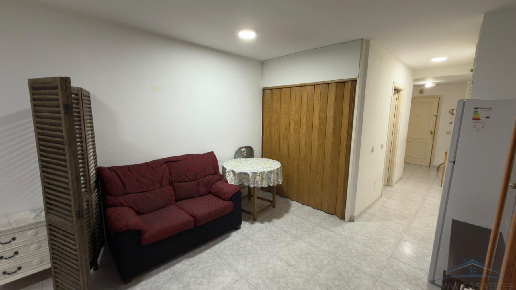 Venta de estudio en Almería