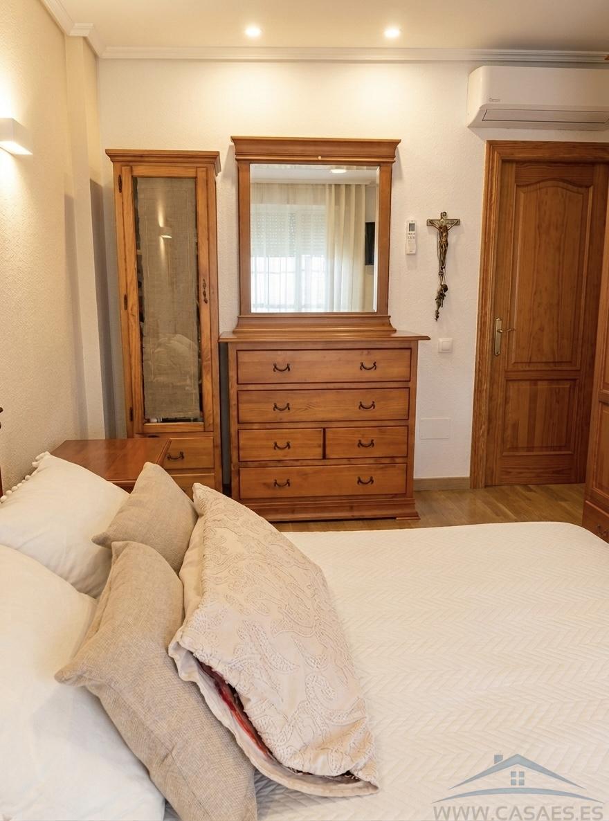 For sale of house in Vícar