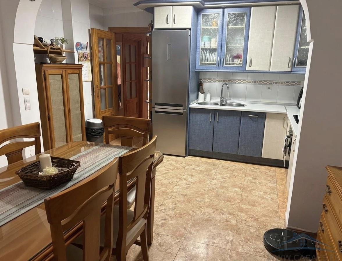 For sale of house in Vícar