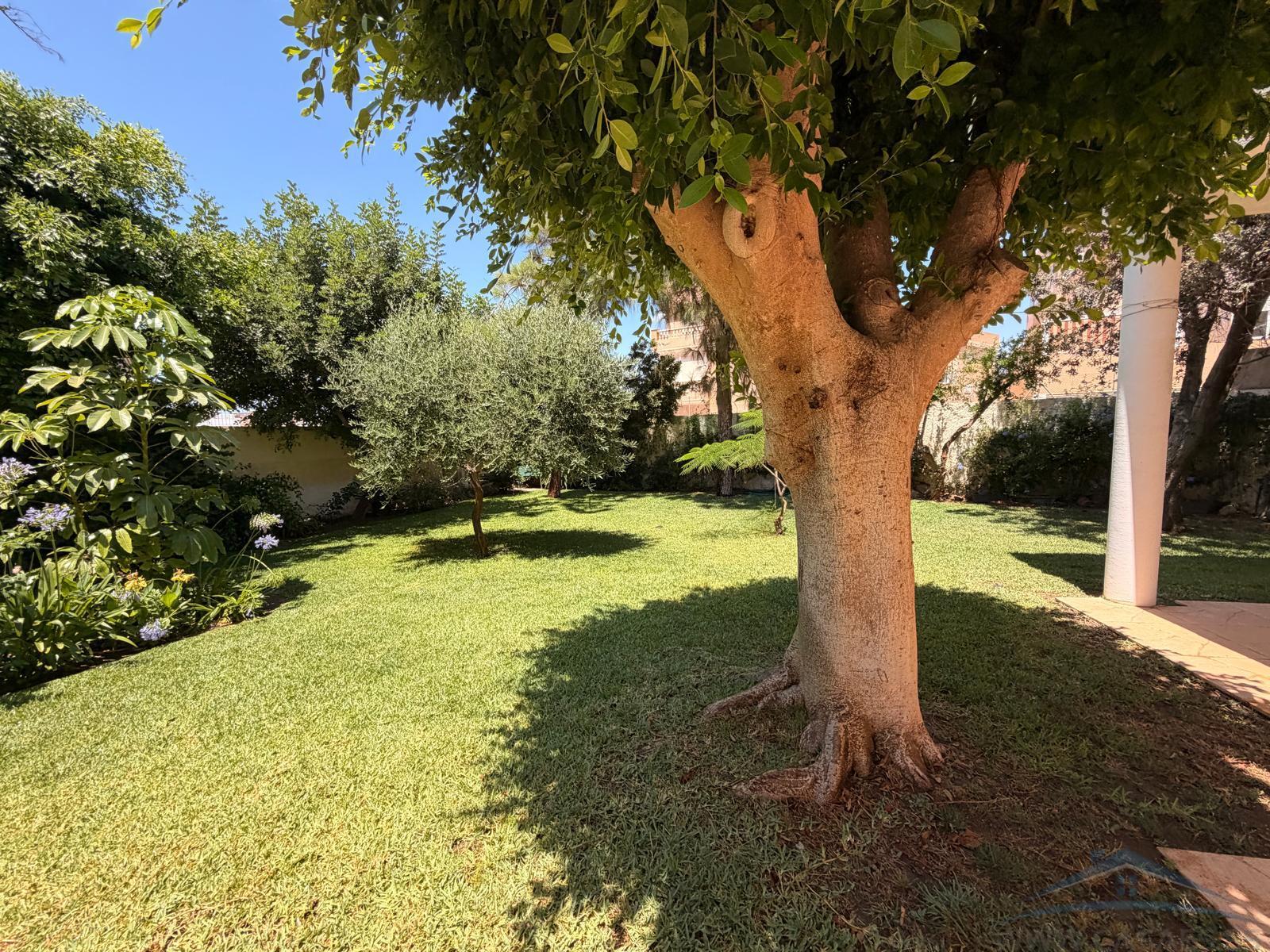 Venta de chalet en Roquetas de Mar