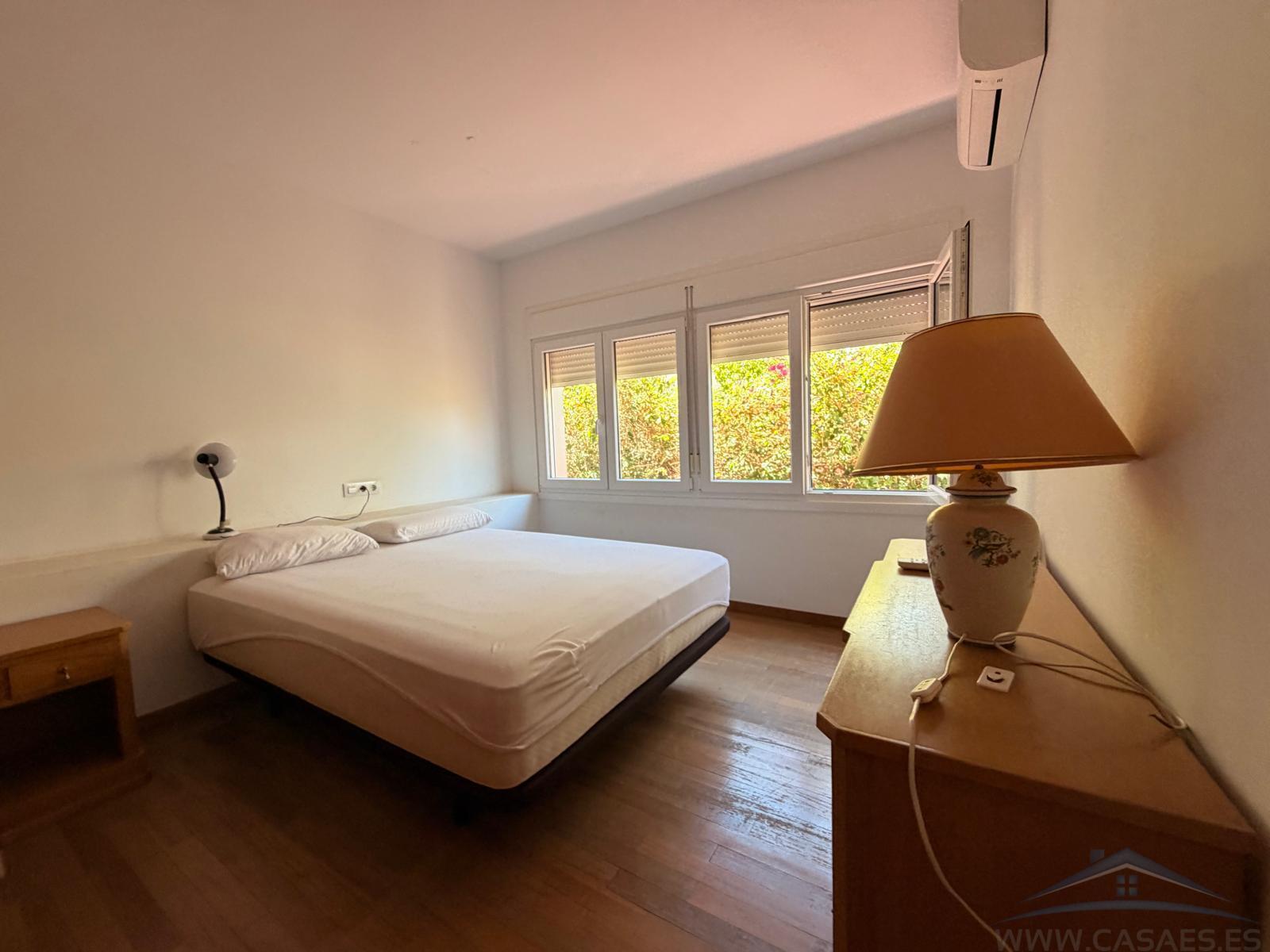 Venta de chalet en Roquetas de Mar