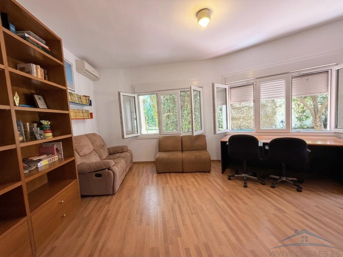 Venta de chalet en Roquetas de Mar