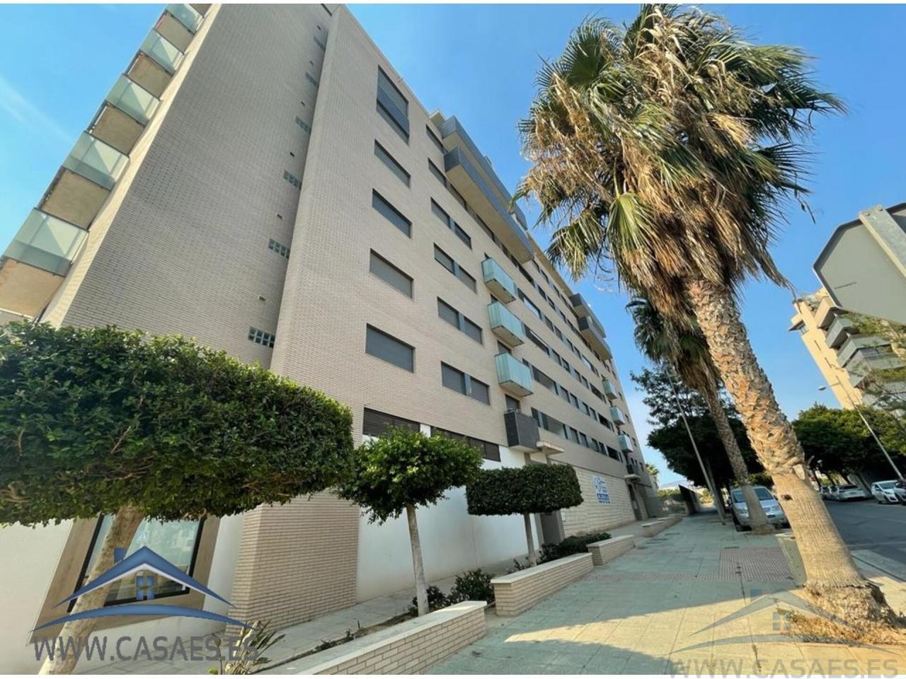 Venta de piso en Almería