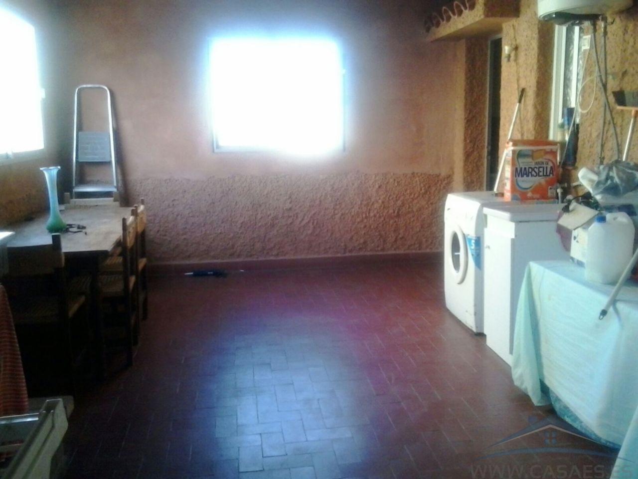 For sale of flat in Roquetas de Mar
