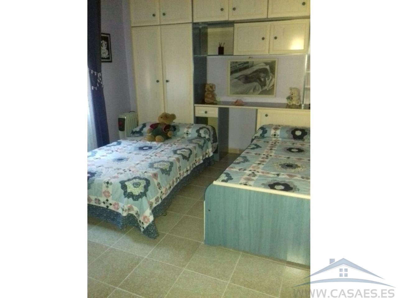 For sale of flat in Roquetas de Mar