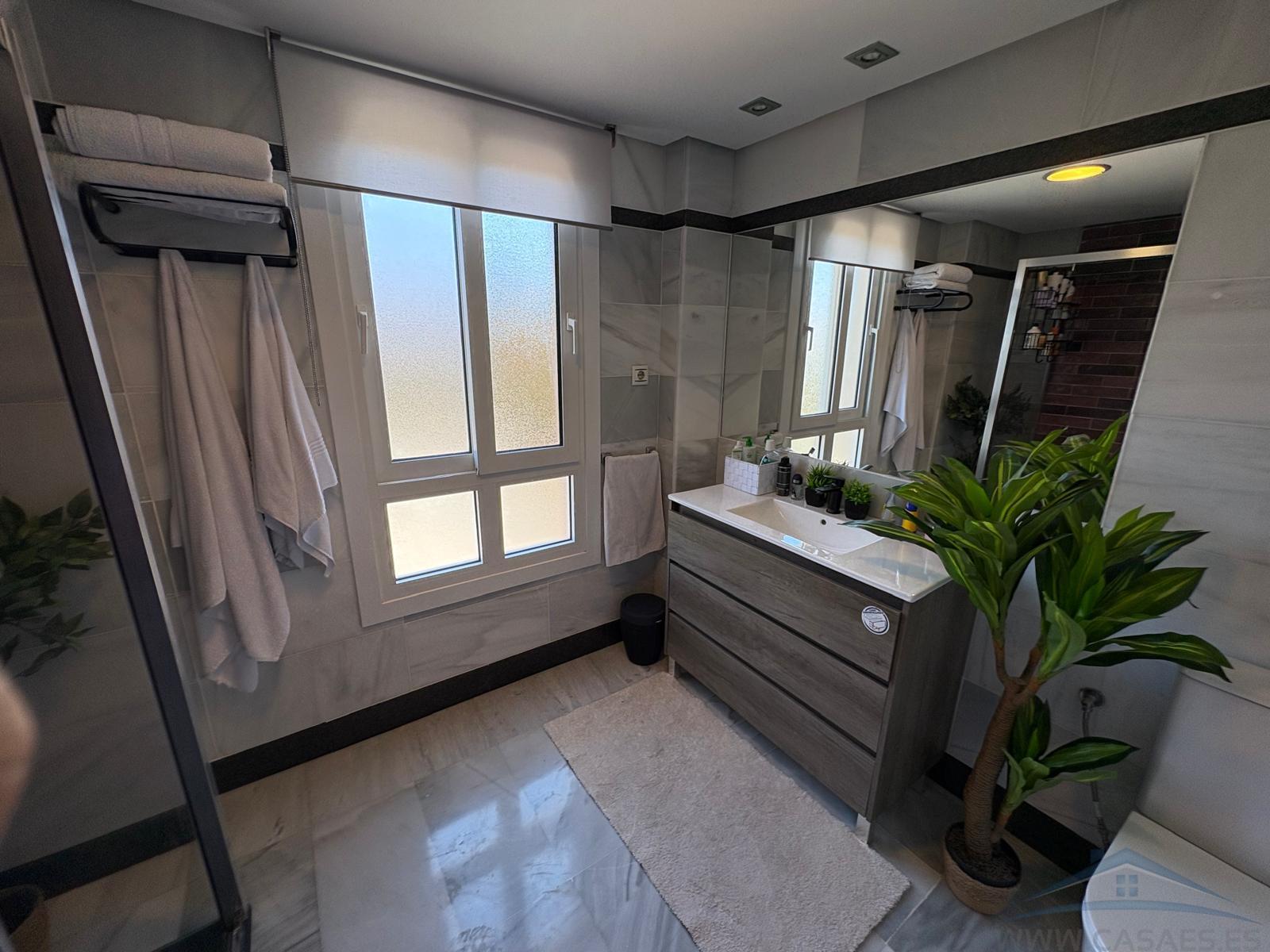 Venta de dúplex en Almerimar