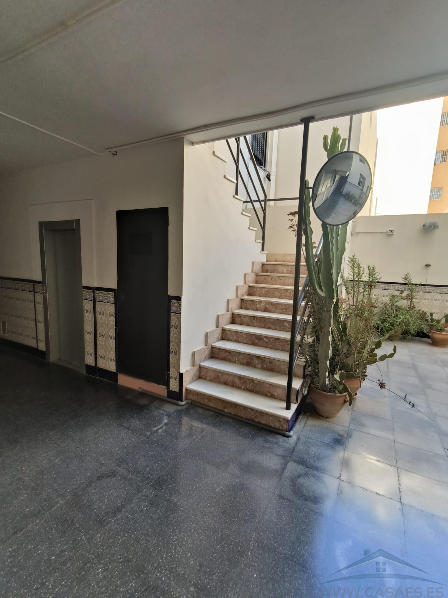Alquiler de oficina en Aguadulce