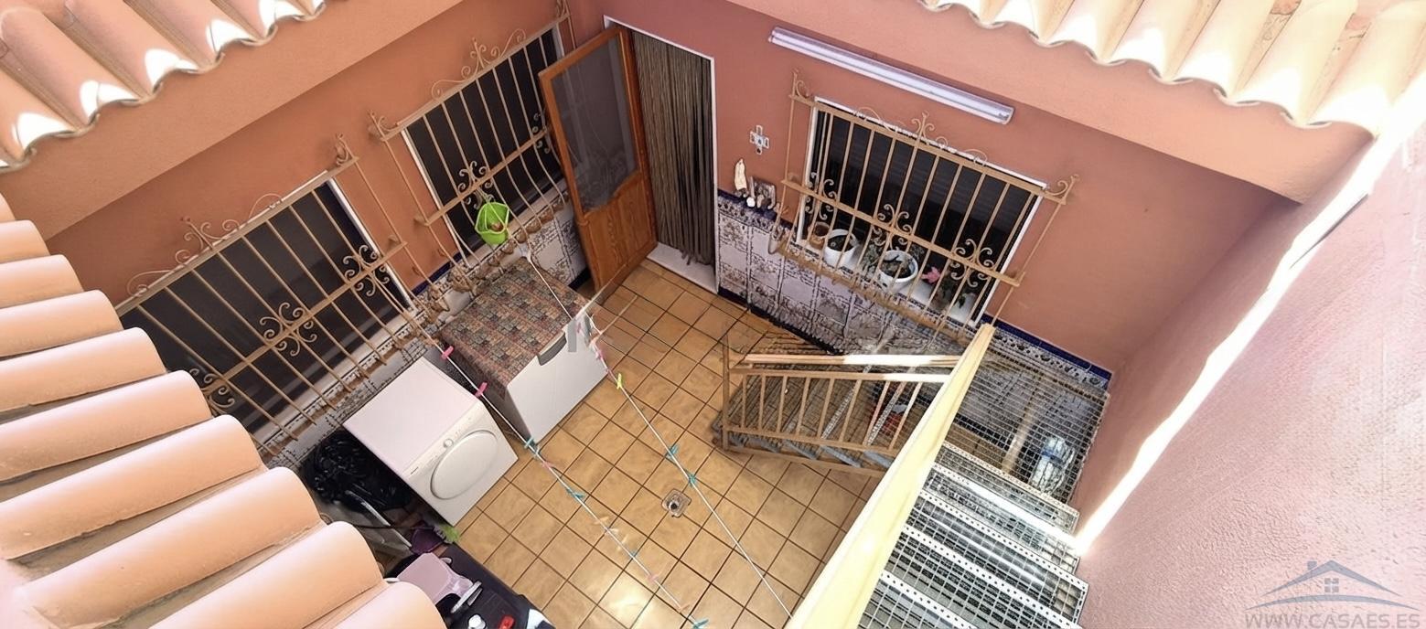 Venta de casa en Huércal de Almería