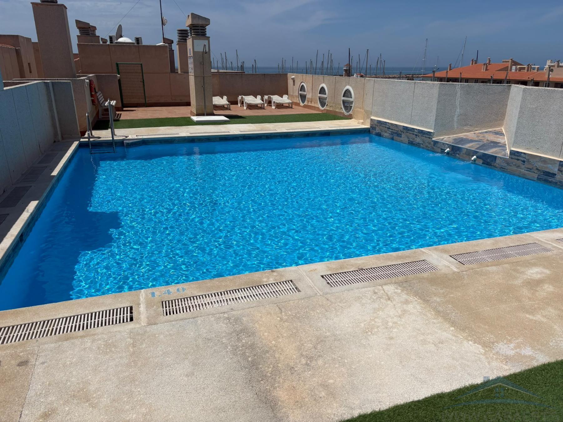 Venta de dúplex en Almerimar