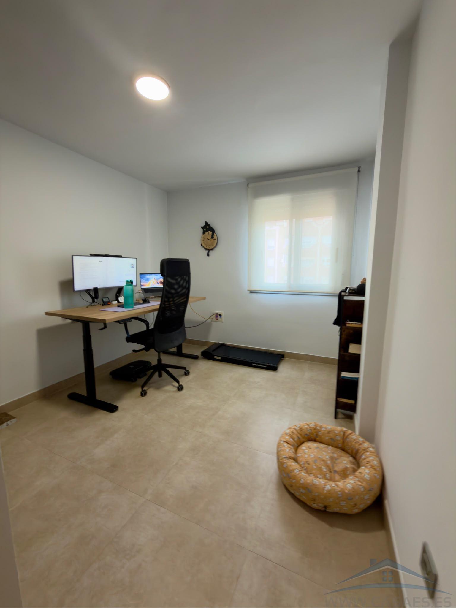 Venta de piso en Almería