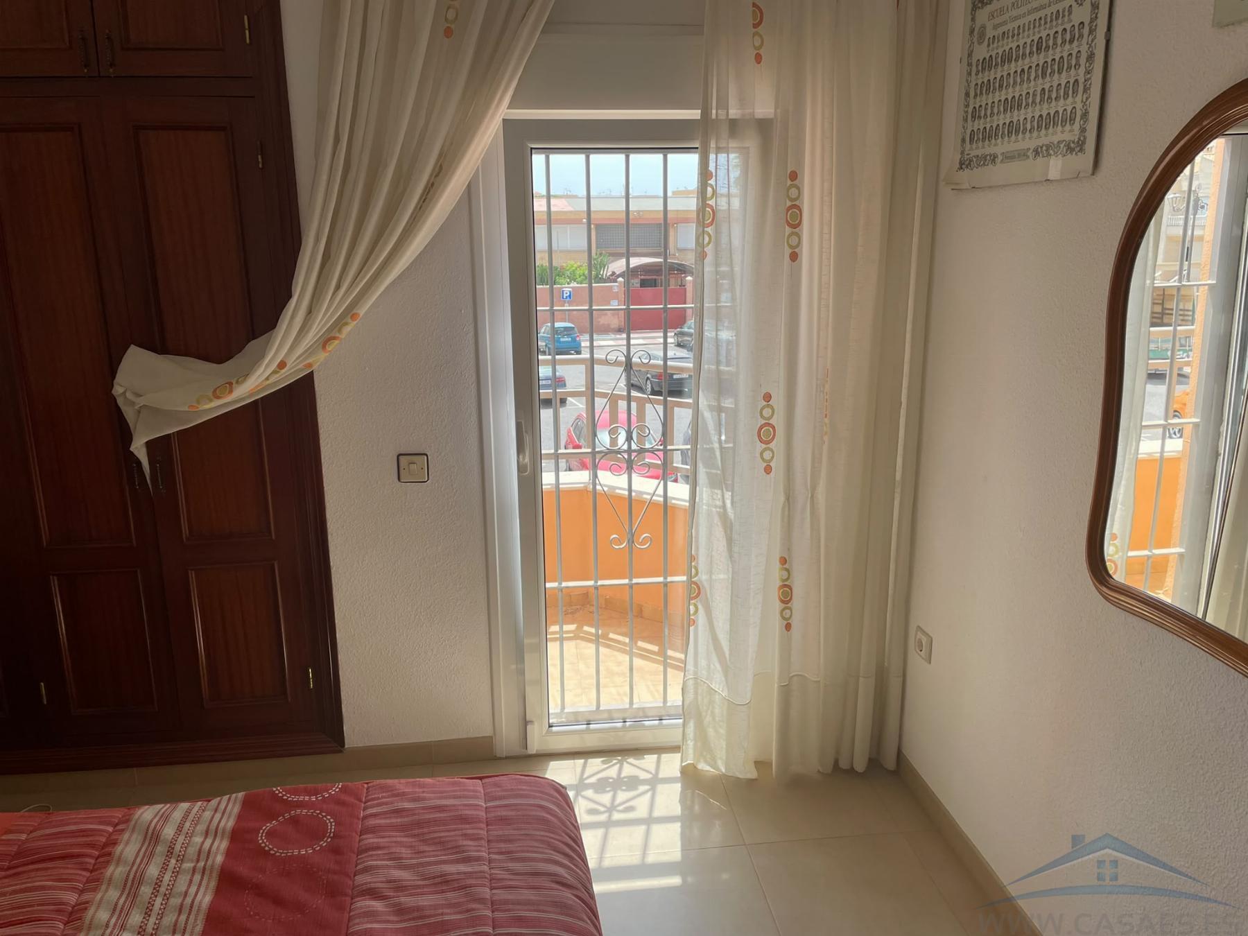 Venta de chalet en Roquetas de Mar