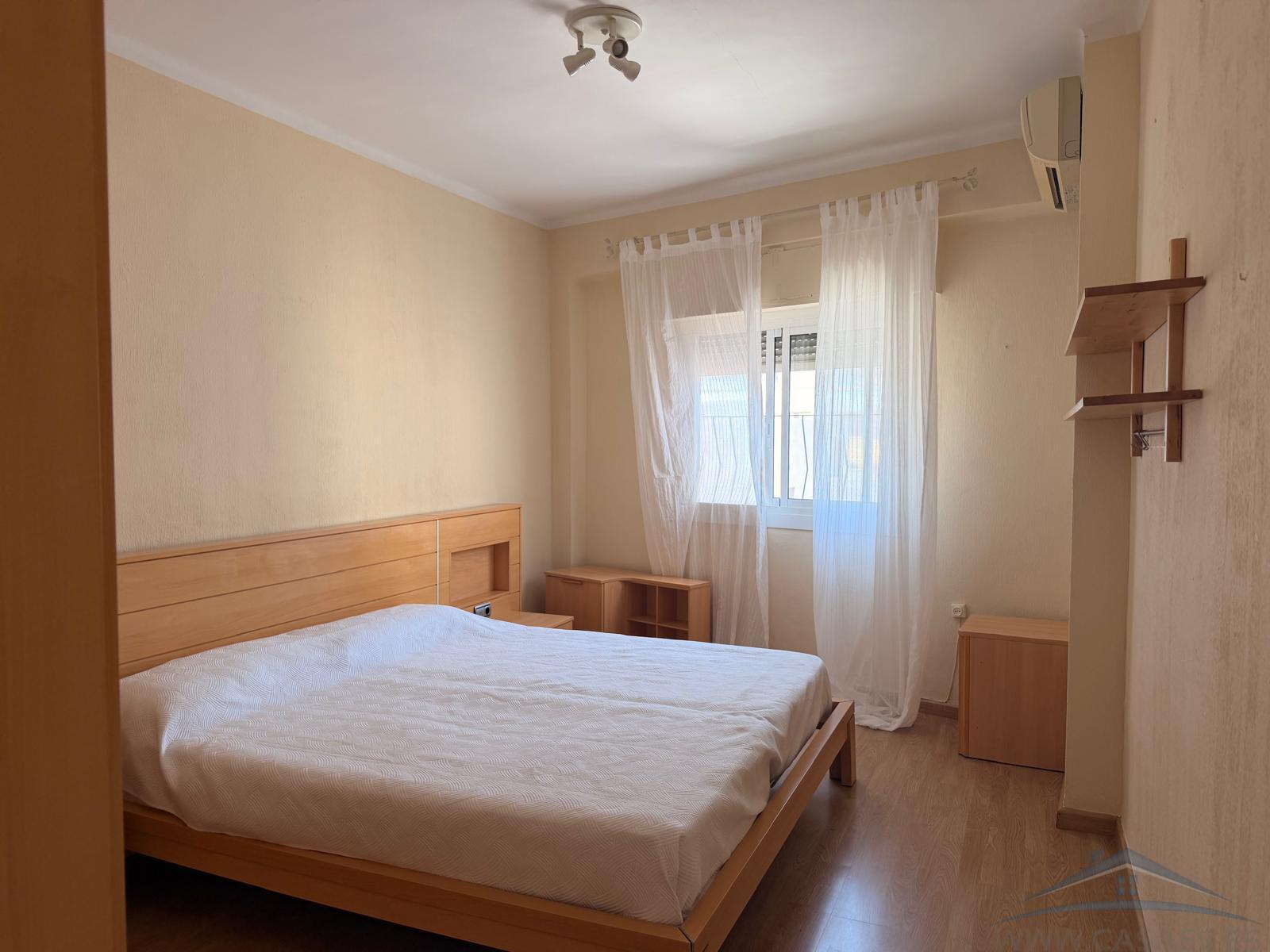 Аренда от

 Квартира на Almería