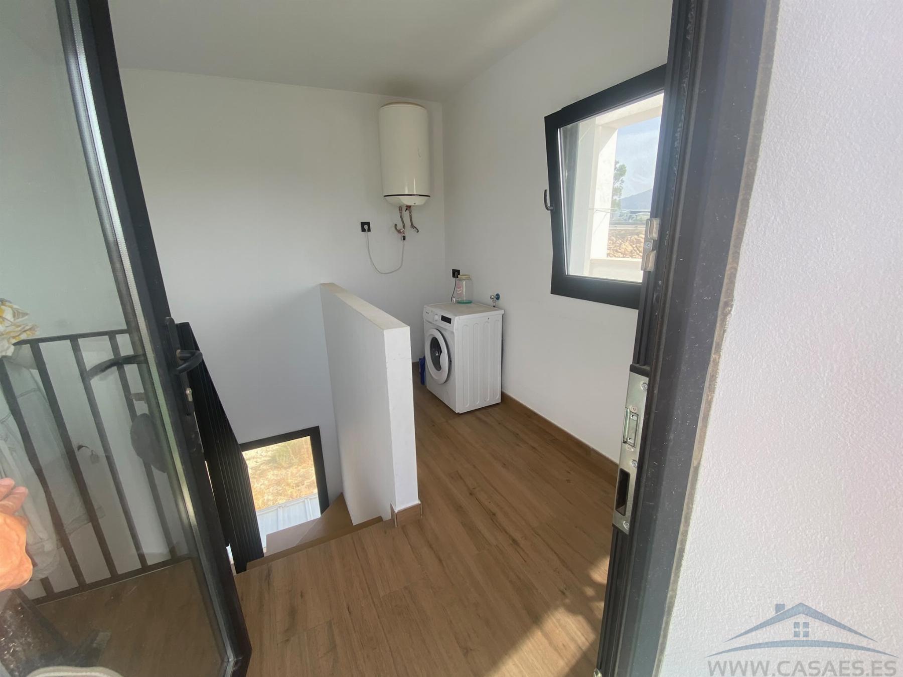 Venta de chalet en Huércal de Almería