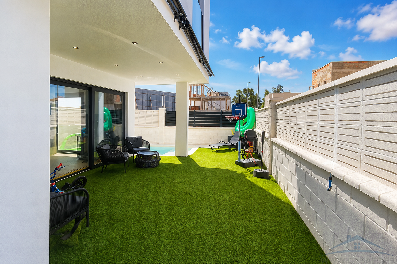 Venta de chalet en Huércal de Almería