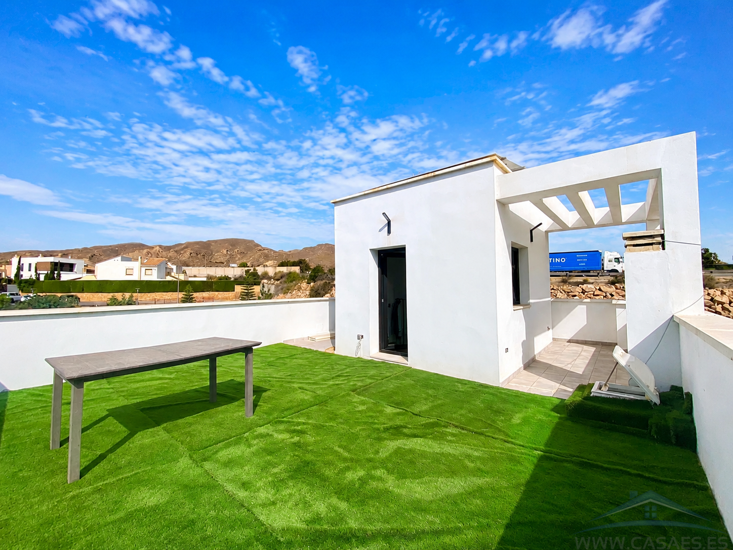 Venta de chalet en Huércal de Almería