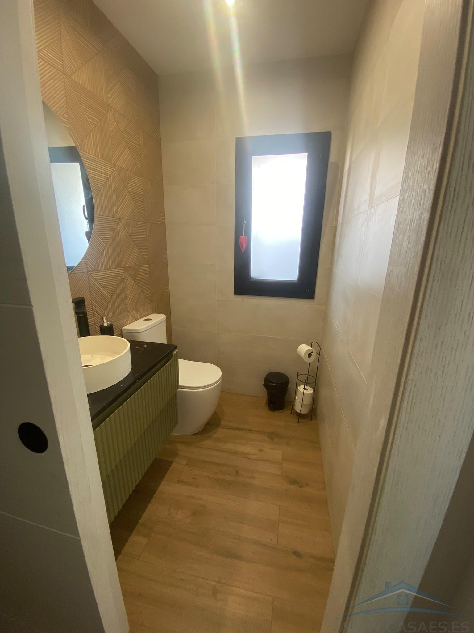 Venta de chalet en Huércal de Almería