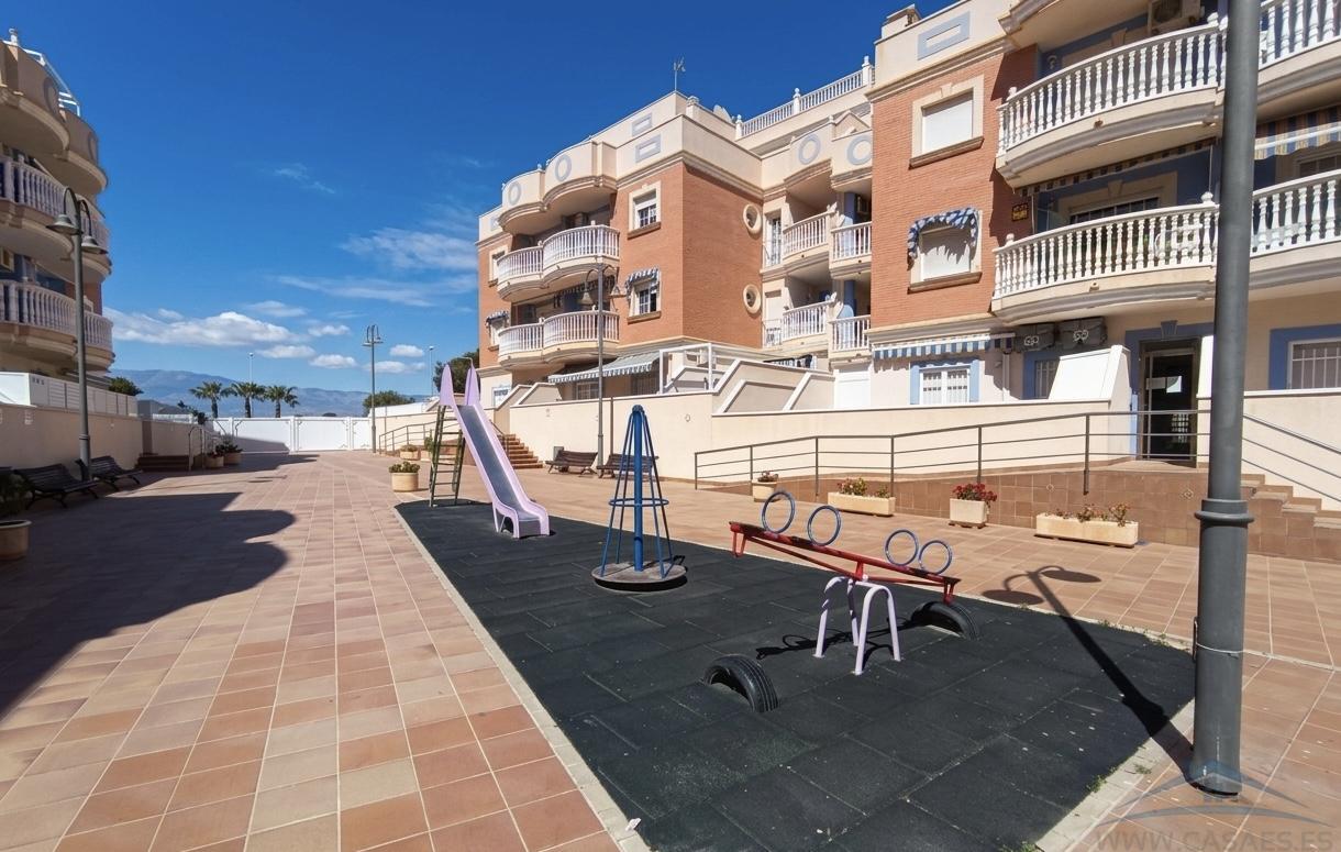 Alquiler de piso en Roquetas de Mar
