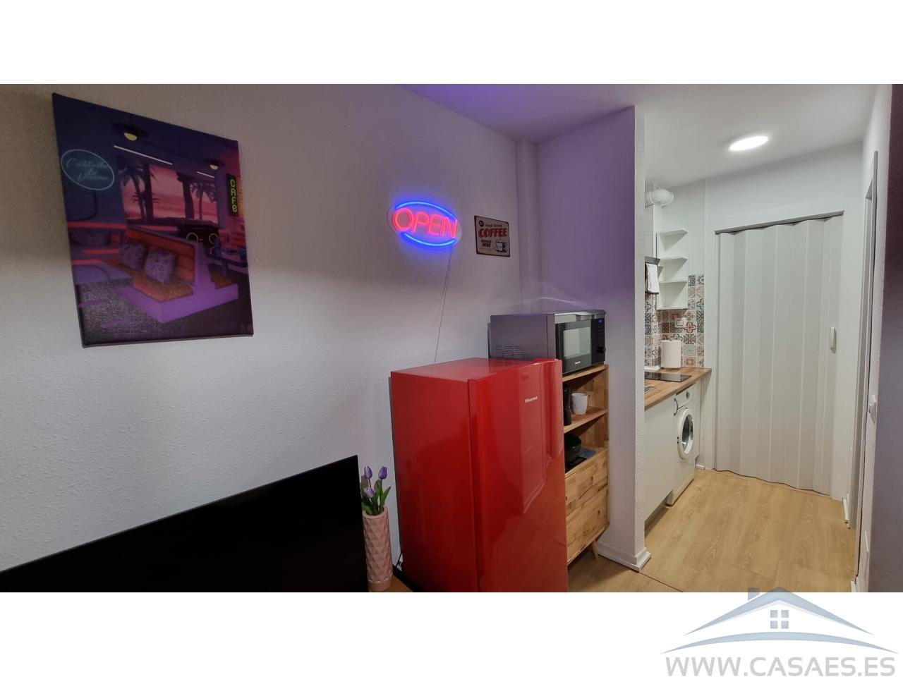 For rent of flat in Roquetas de Mar