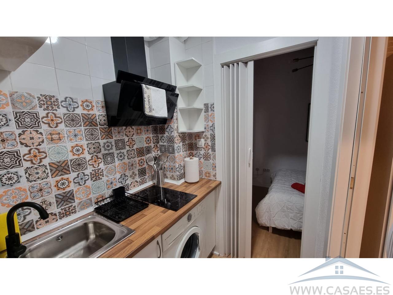 For rent of flat in Roquetas de Mar