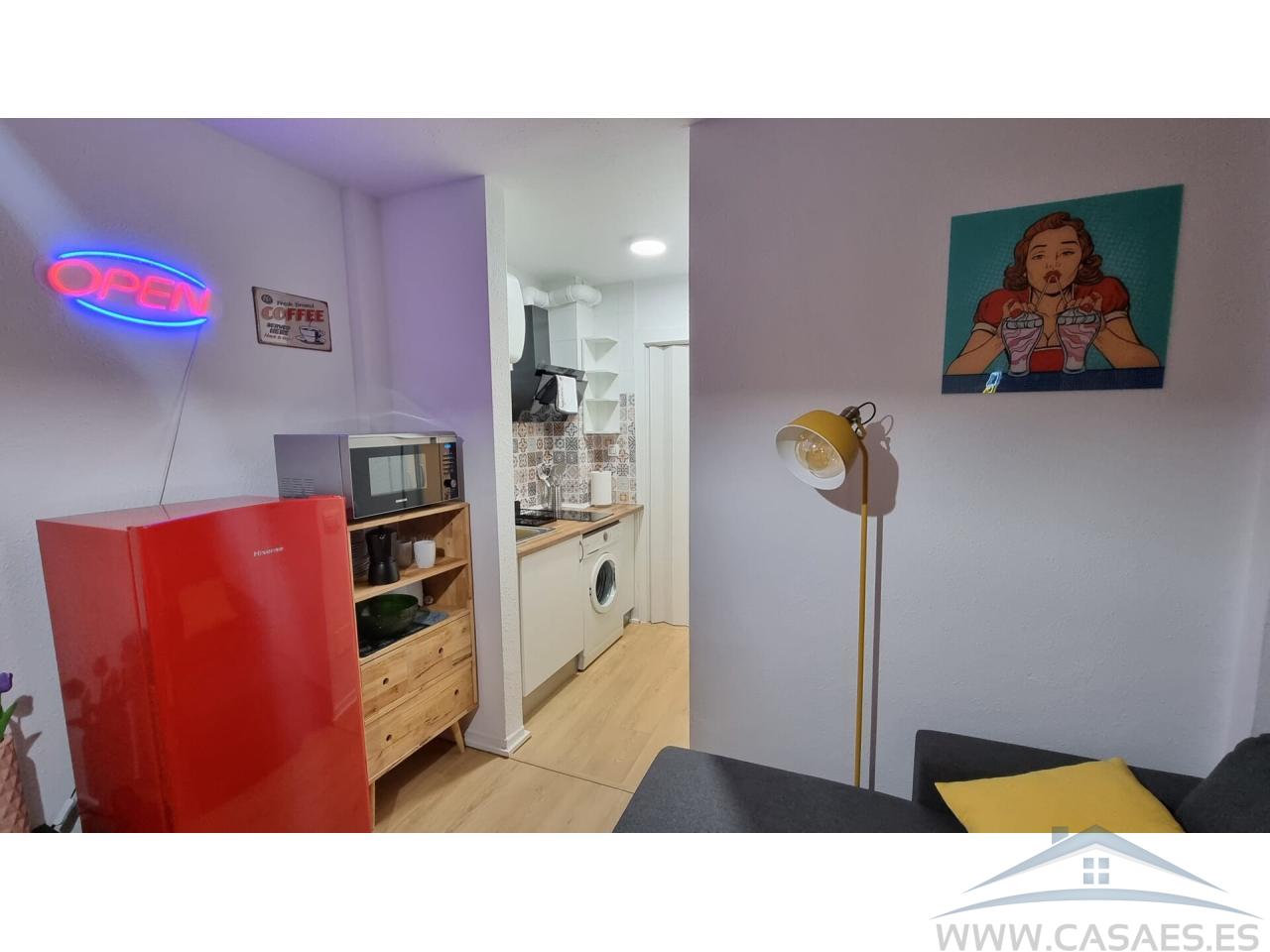 For rent of flat in Roquetas de Mar