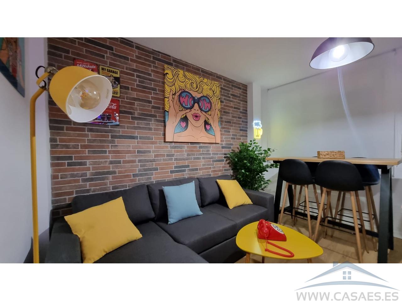 For rent of flat in Roquetas de Mar