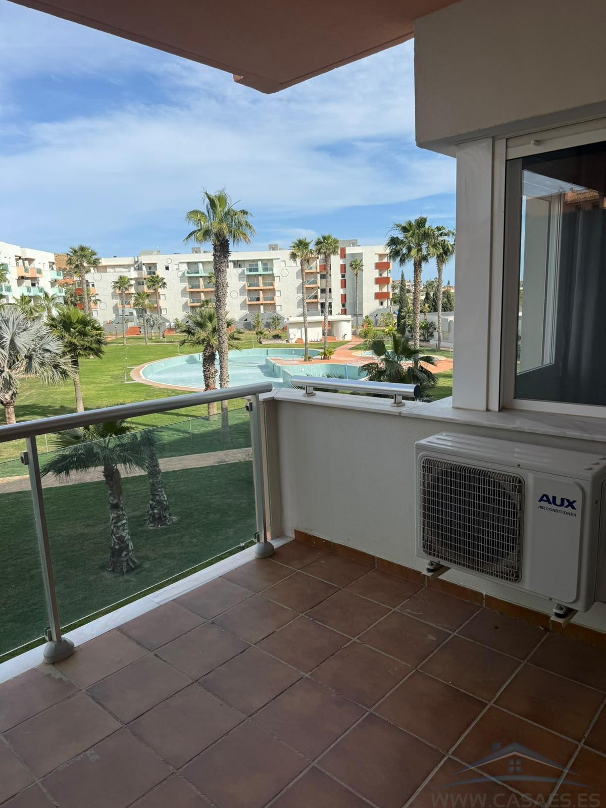 Venta de piso en Almerimar