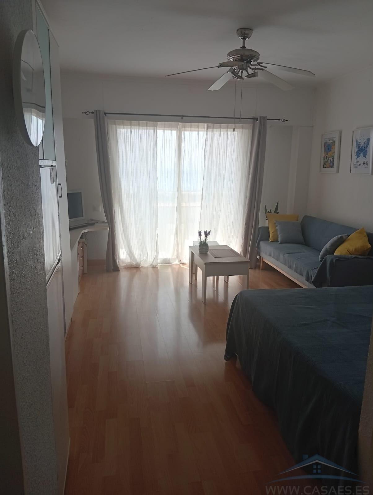 Alquiler de estudio en Aguadulce