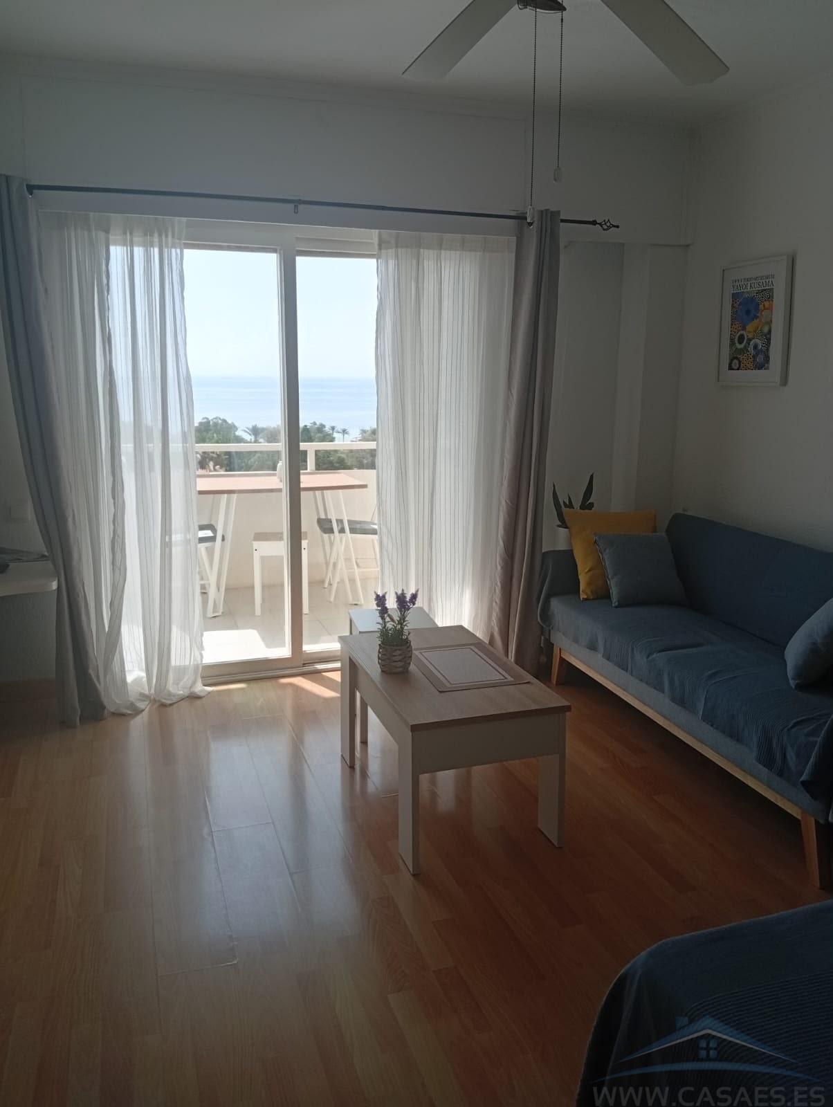 Alquiler de estudio en Aguadulce