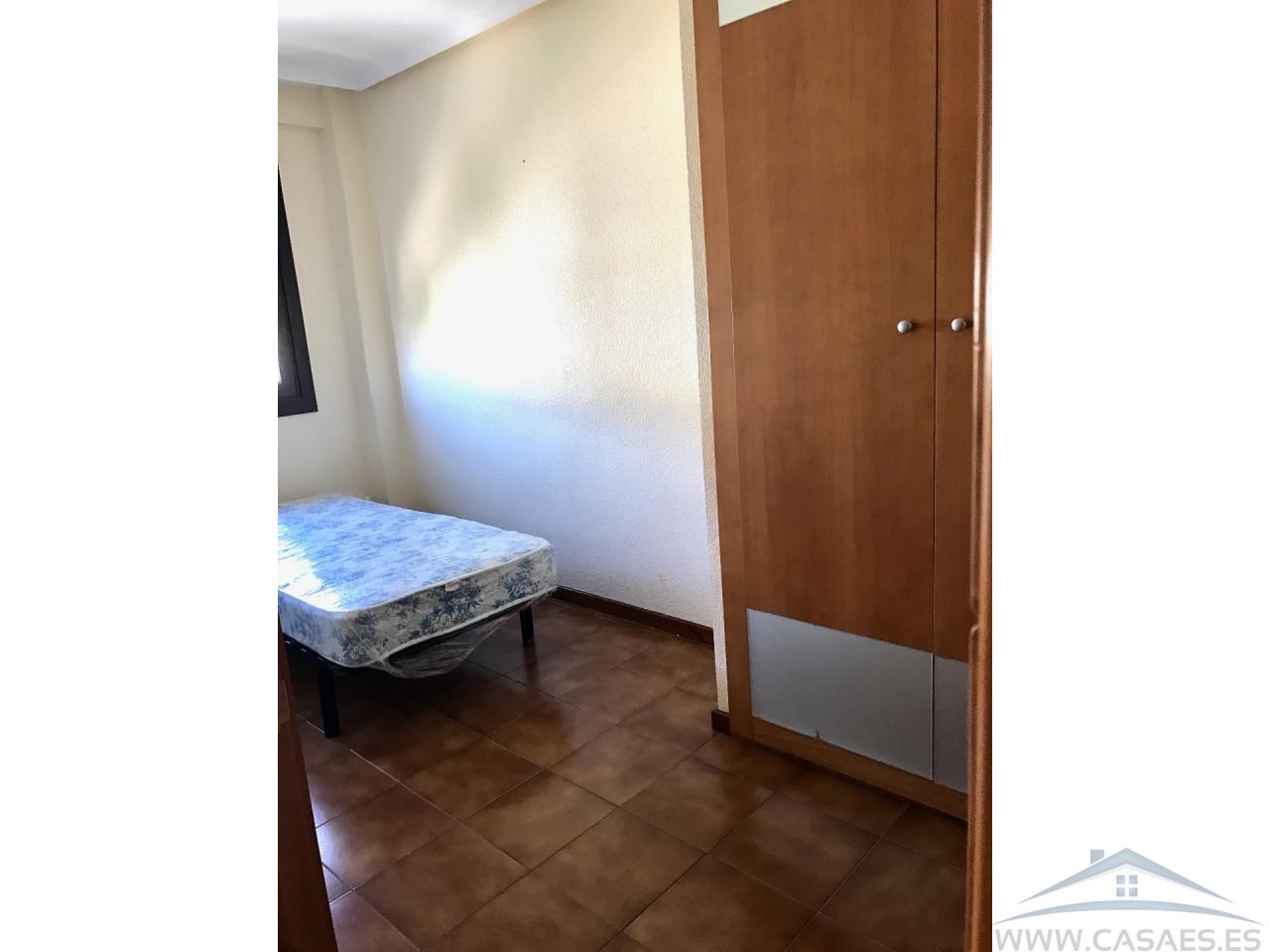 Alquiler de piso en Roquetas de Mar