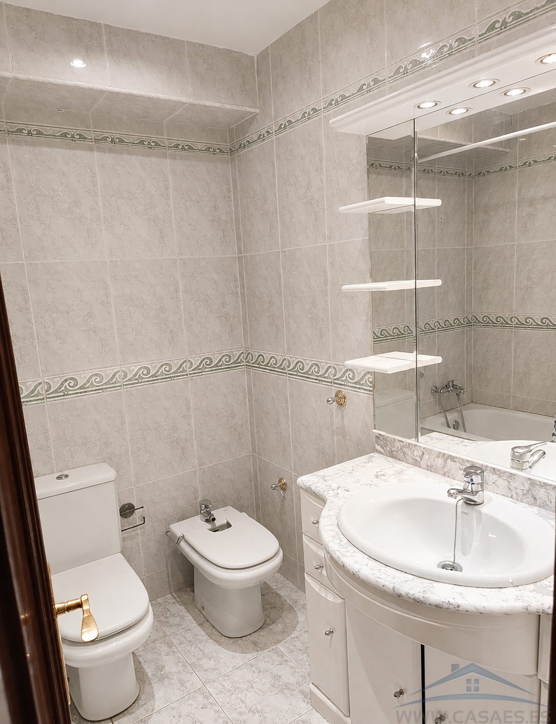 Venta de piso en Almería