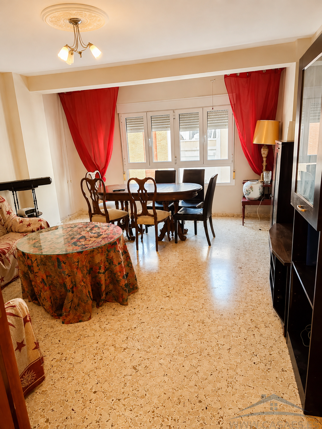 Venta de piso en Almería