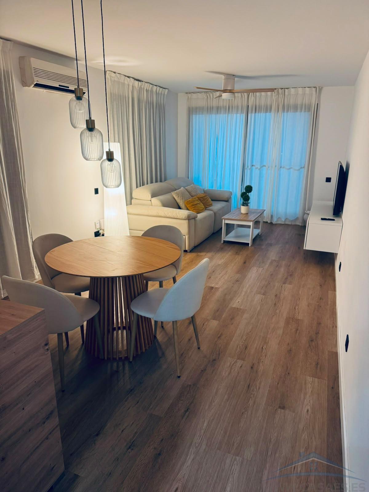 Venta de piso en Almerimar
