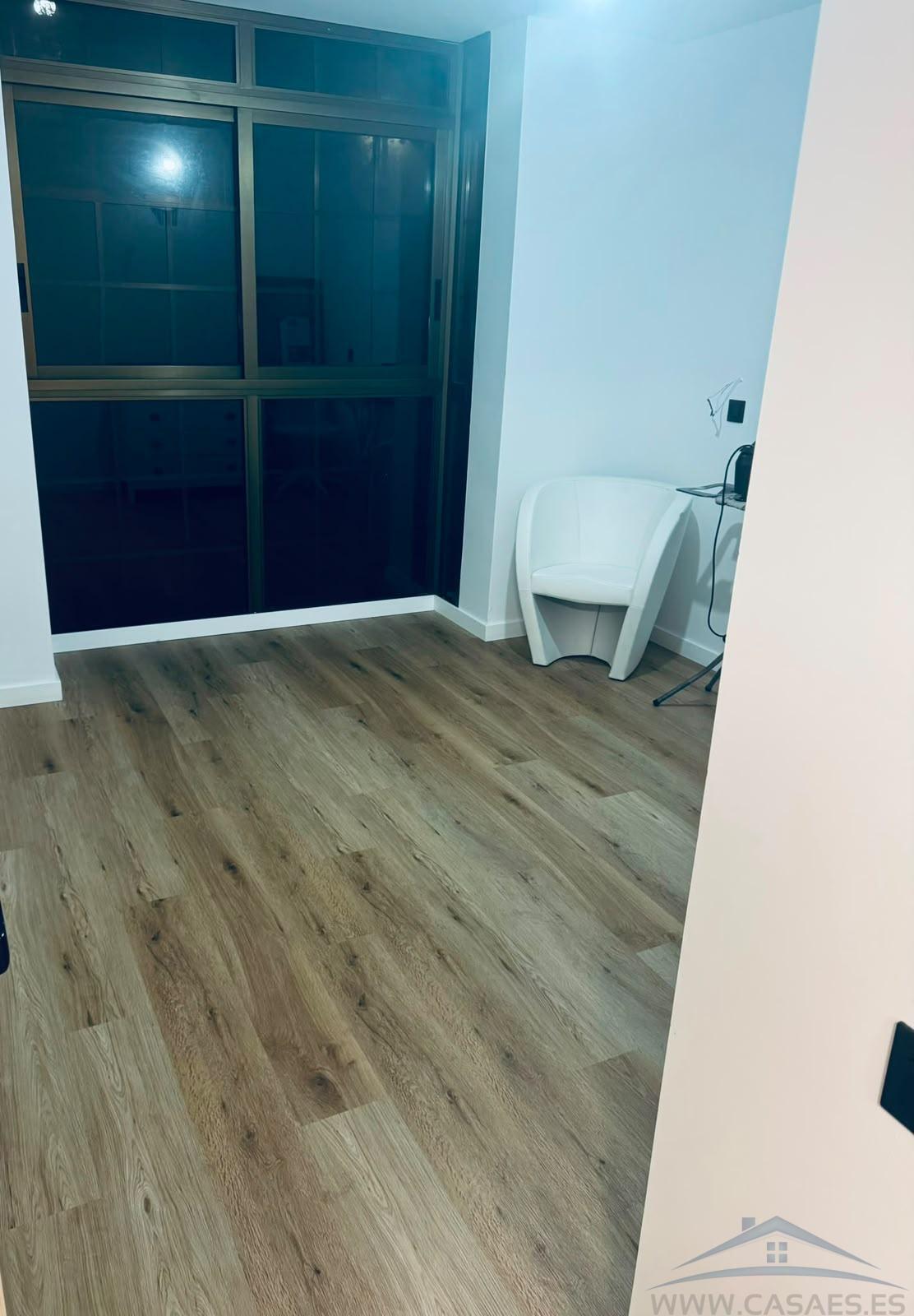 Venta de piso en Almerimar