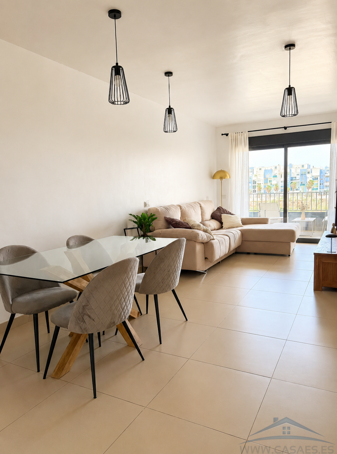Venta de piso en Roquetas de Mar